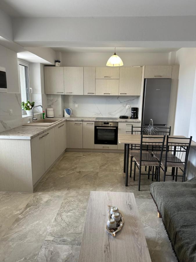 Angel Homes 普拉基亚斯 外观 照片